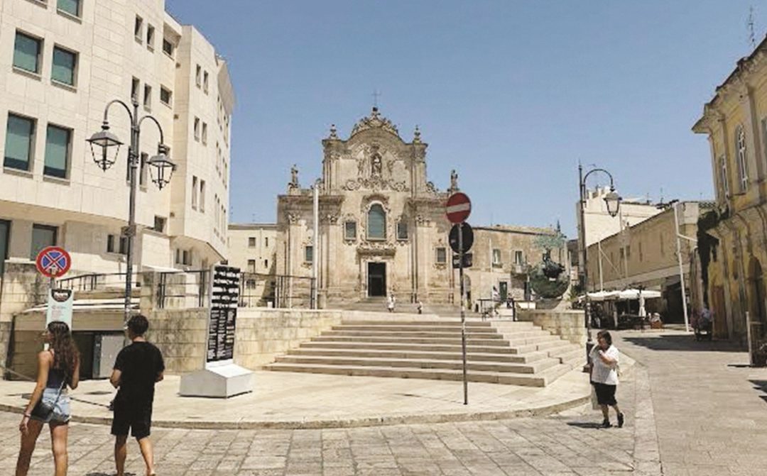Matera semideserta al mattino