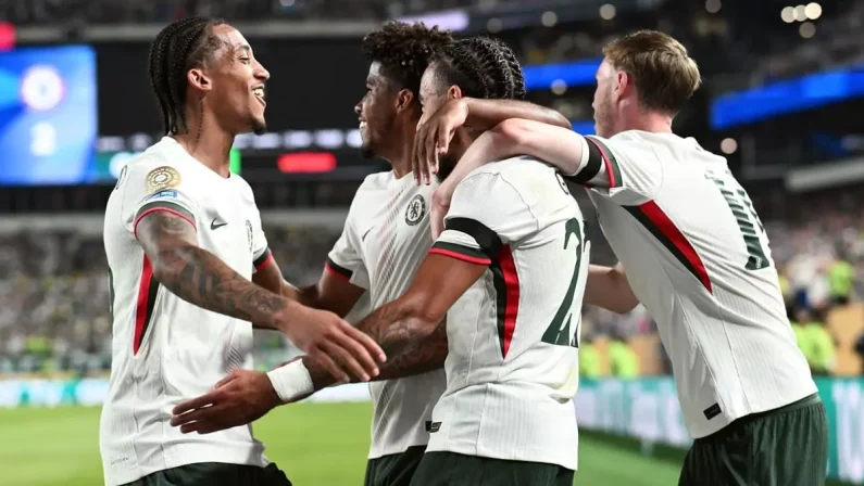Il Chelsea piega 2-1 il Palmeiras, Maresca in semifinale al Mondiale per Club