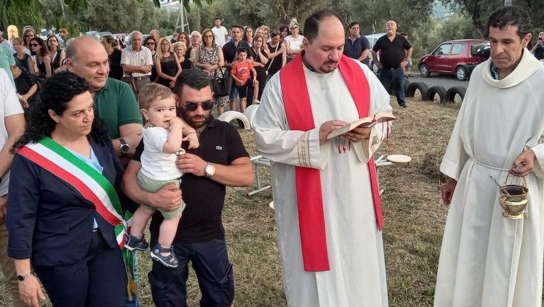 A Filandari due alberi di ulivo per ricordare Martina Piserà e il suo bimbo