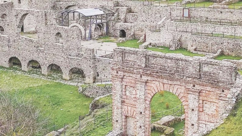 Maestosa Aida nelle fonderie di Mongiana