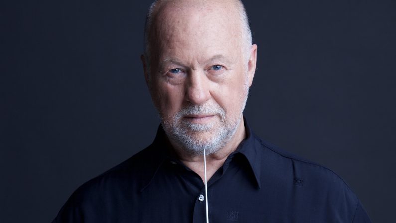 Geoff Westley in concerto a Corigliano-Rossano: «La musica non è perfezione, ma emozione»