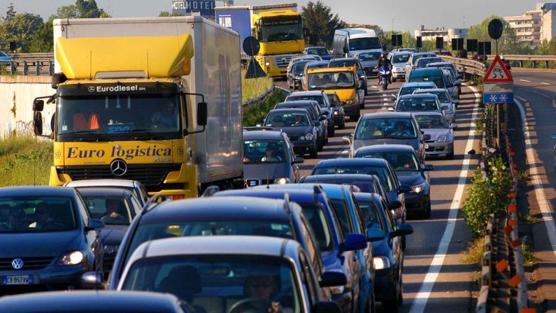 Unrae, a giugno le immatricolazioni dei veicoli industriali crollano del 29.5%