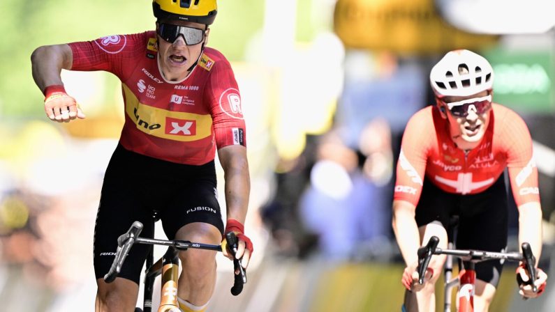 Abrahamsen vince l’11^ tappa del Tour de France, Healy resta in giallo