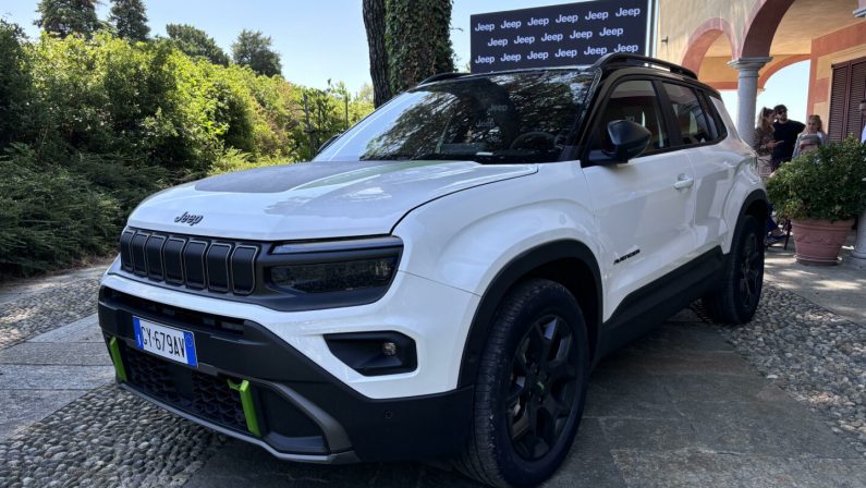 Jeep, arriva la nuova Avenger 4xe con trazione integrale