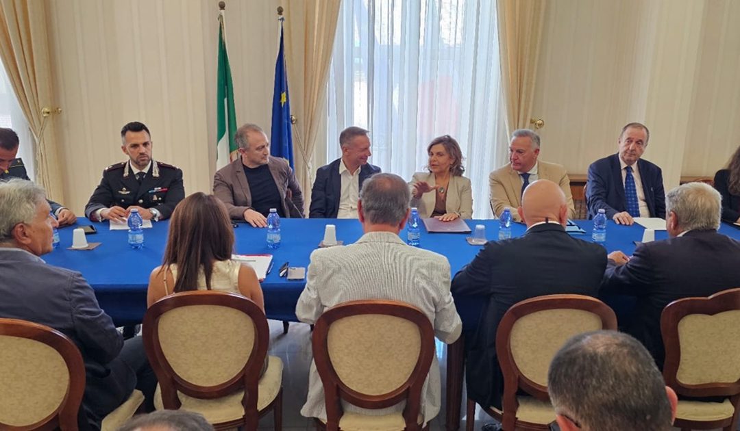 Il vertice in Prefettura a Vibo sullo stato del mare