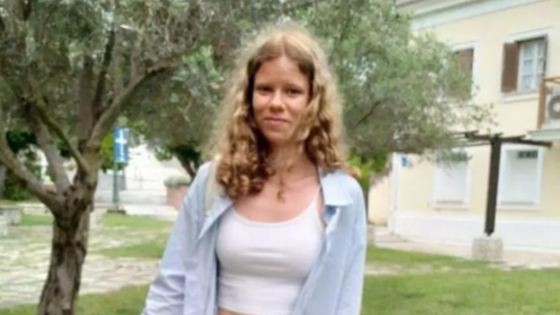 Ragazza scomparsa nel Brindisino: ricerche in corso anche via mare