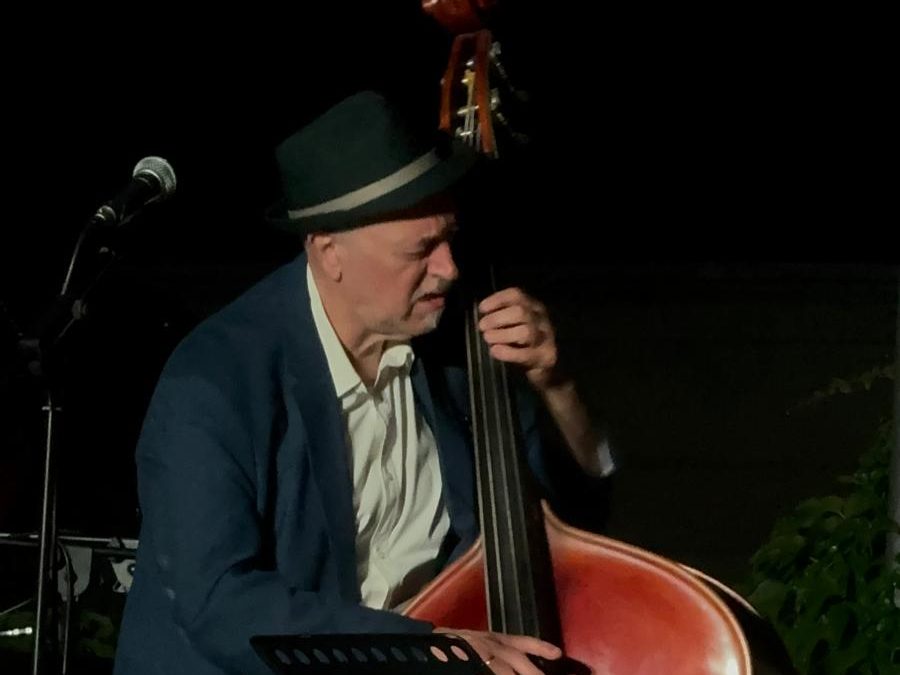 Il jazz di Roberto Occhipinti incanta Cosenza: «Non sei tu a scegliere la musica: è lei che sceglie te»