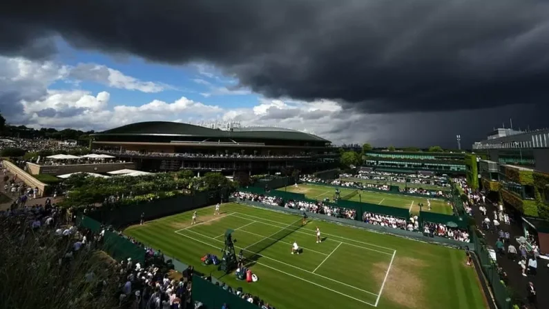 Errani e Vavassori escono di scena nel doppio misto a Wimbledon, domani torna in campo Sinner