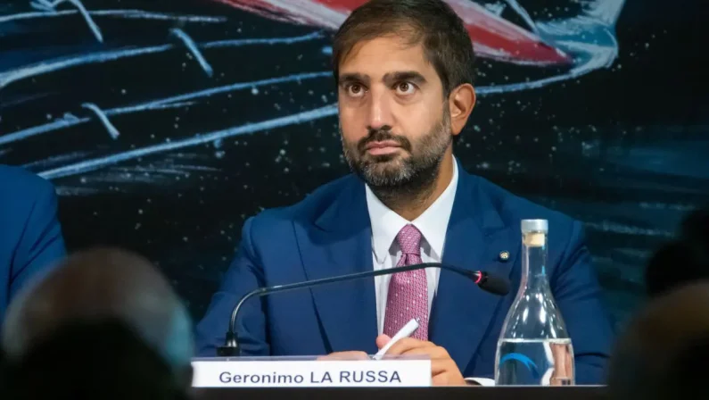 Aci, La Russa “Sicurezza stradale a scuola con nuove tecnologie”