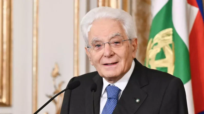 Mattarella “Strage Bologna segno indelebile di disumanità neofascista”