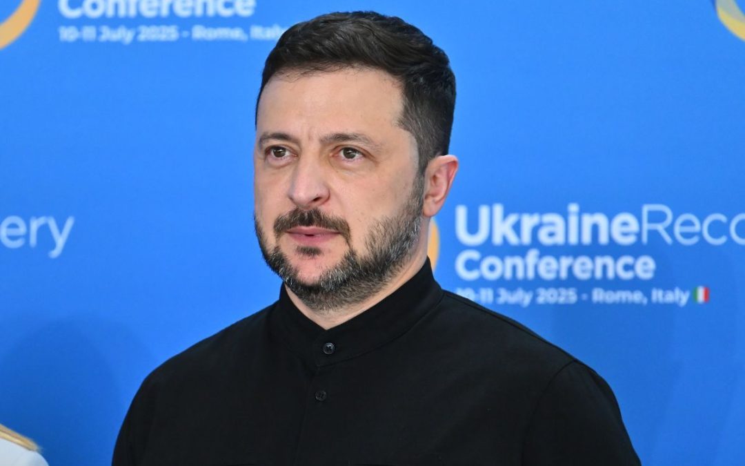 Zelensky “Lavoriamo a un nuovo incontro con la Russia”