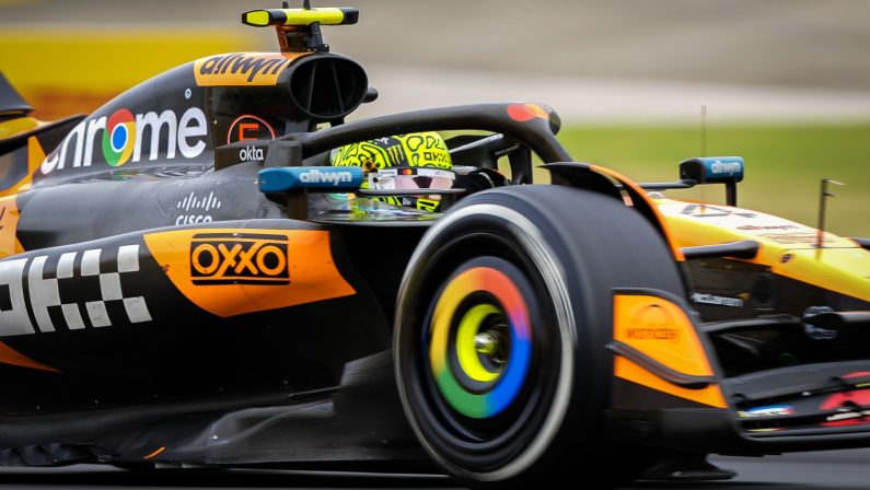 Norris vince Gp Ungheria su Piastri e Russell, Leclerc 4°