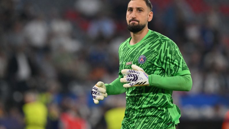 Donnarumma finalista al Pallone d’Oro, in top 30 Lautaro e McTominay