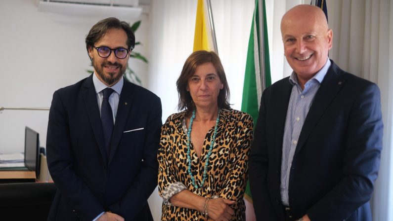 118 in Sicilia, nuovo contratto di servizio triennale Regione-Seus