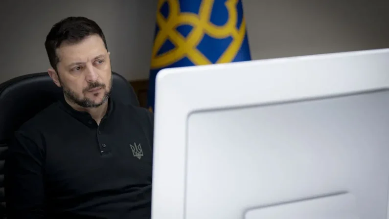 Ucraina, Zelensky “Non consentire alla Russia di ingannare il mondo”