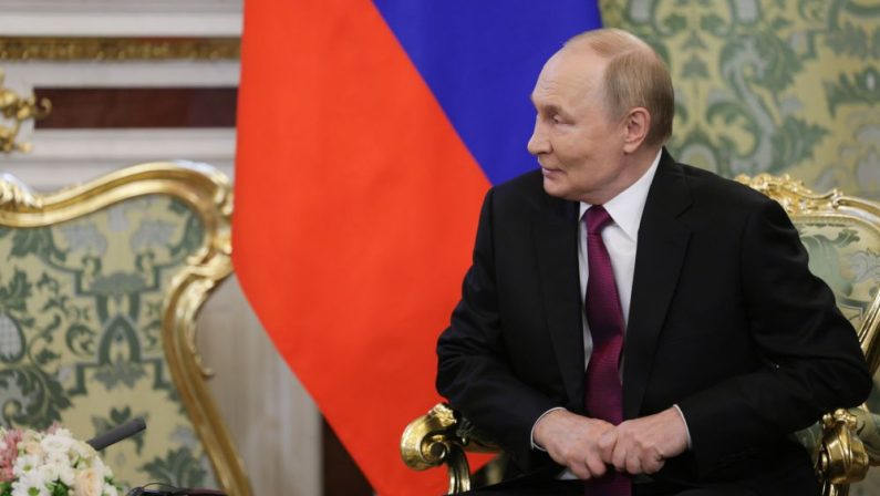 Putin “Negoziati con Usa su armi strategiche dopo quelli su Ucraina”