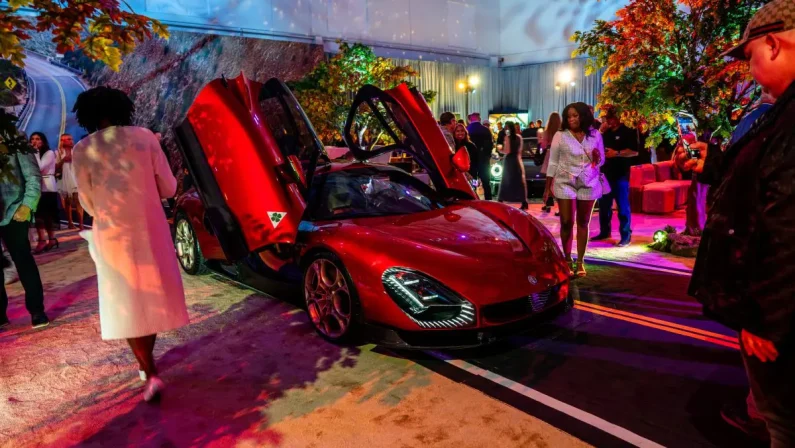 L’Alfa Romeo 33 Stradale debutta in Nord America alla Monterey Car Week