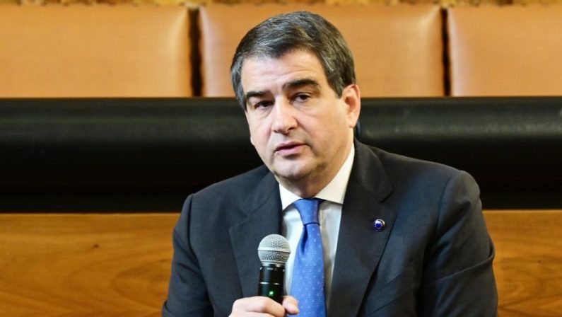 Fitto “Nessuna proroga del Pnrr, l’Italia su una strada positiva”