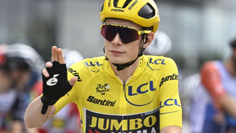 Numero di Vingegaard alla Vuelta, Traeen salva la maglia rossa