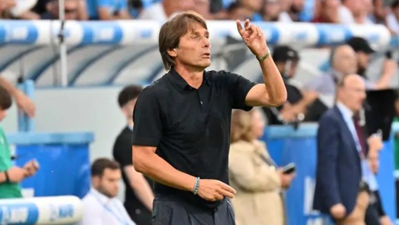Napoli Calcio, Conte: “Champions il massimo, ma ora testa al Cagliari”