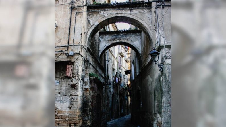 La “Cosenza parallela” fatta di spiriti, misteri, occulto e leggende