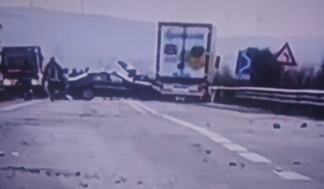 Tragedia a Melfi, in un incidente stradale morte madre e figlia