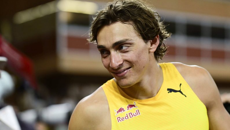 Altro record del mondo per Duplantis, vola a 6.29