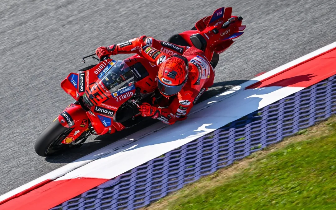 In Austria la sprint è ancora di Marquez, ritiro per Bagnaia