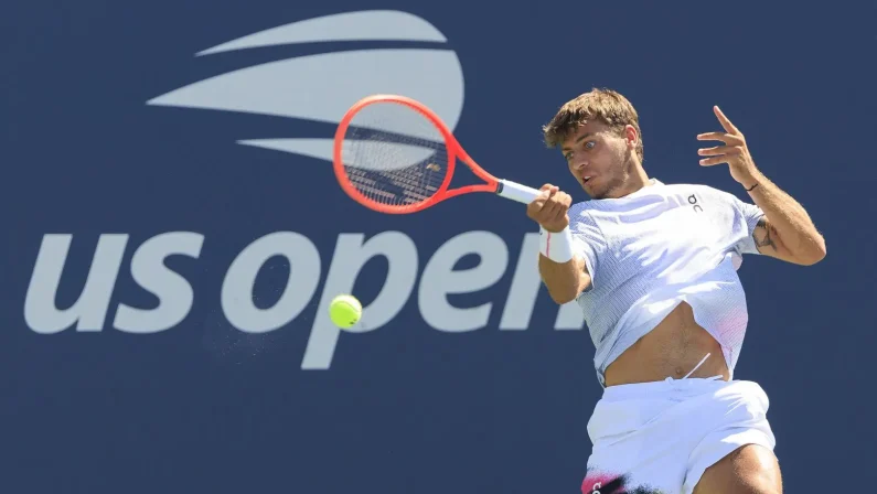 Cobolli e Bellucci al secondo turno degli Us Open, avanti anche Alcaraz in attesa di Sinner