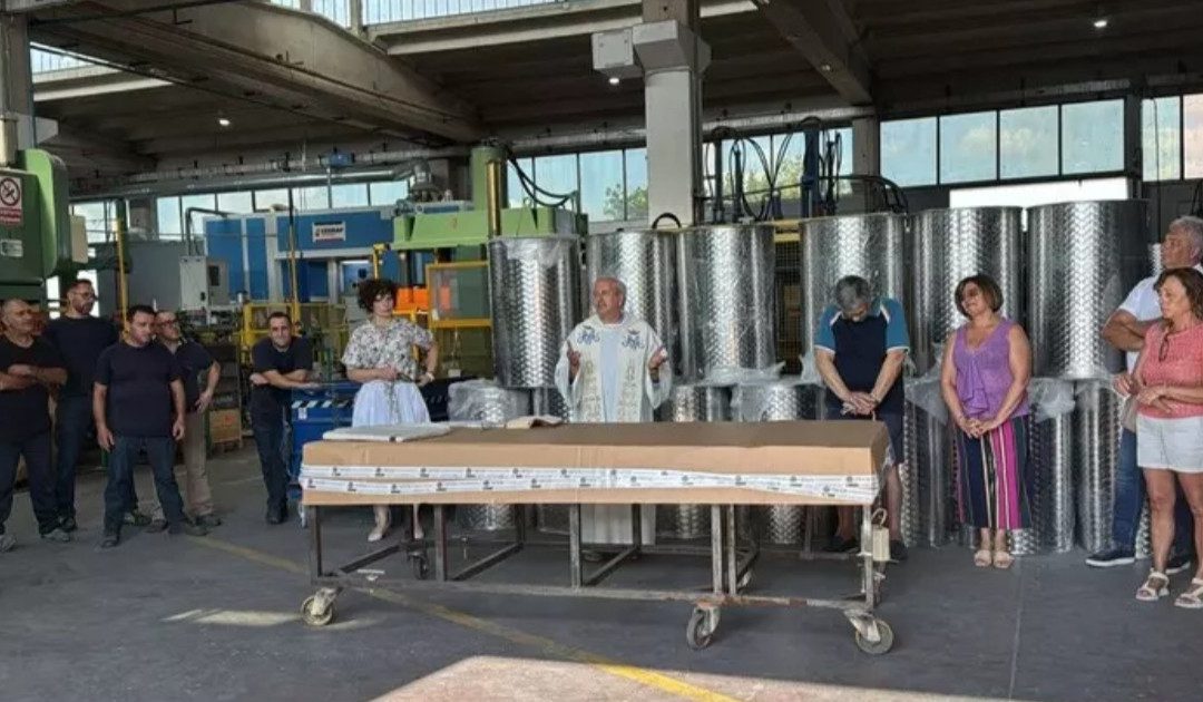 Calabria e Puglia, tornano al lavoro gli operai della Minox