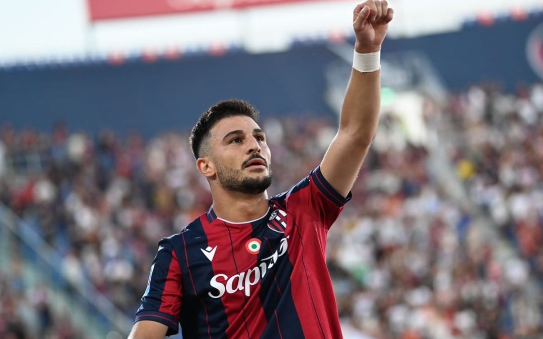 Orsolini regala i primi tre punti al Bologna, Como sconfitto al Dall’Ara