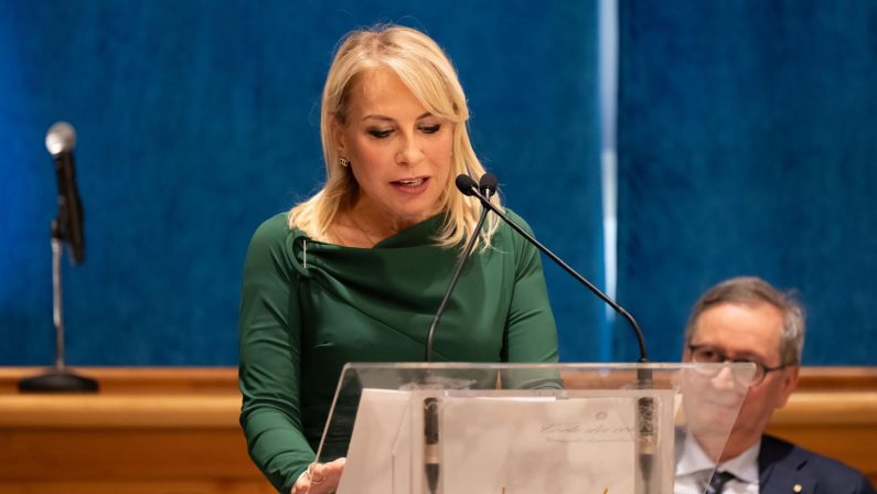 Premio Aurunco, tra i destinatari la magistrata Briguori: «Le mie radici sono in Calabria»