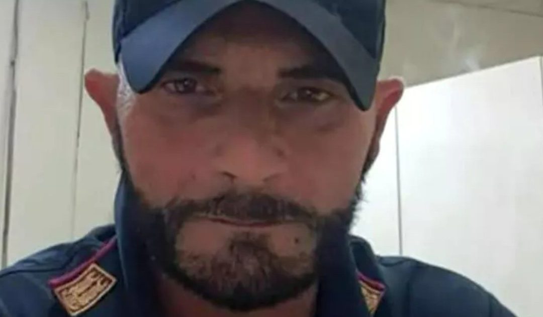 Poliziotto ucciso nel Napoletano: lite per la fuga di un pappagallo finisce in tragedia