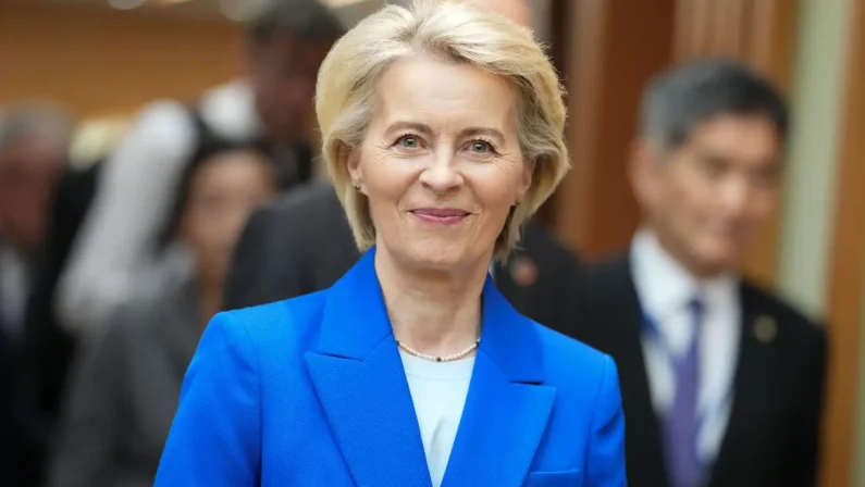Sospette interferenze russe sul gps dell’aereo di von der Leyen