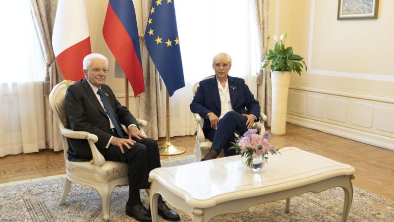 Mattarella “Si rischia di scivolare in un baratro di violenza”