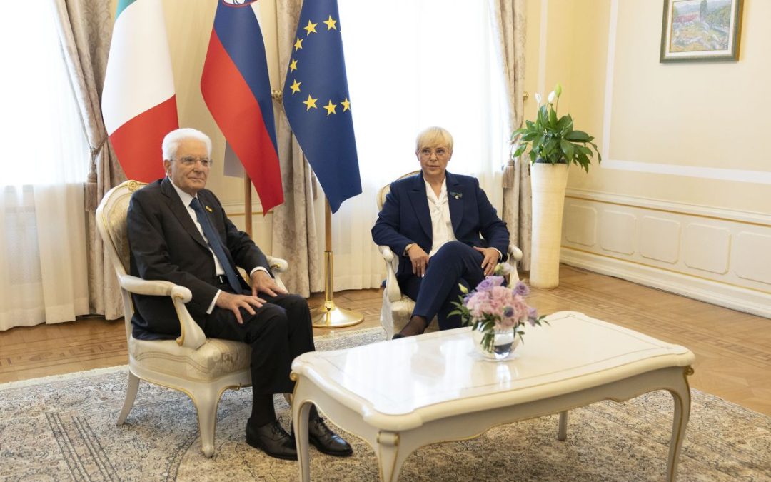 Mattarella “Si rischia di scivolare in un baratro di violenza”