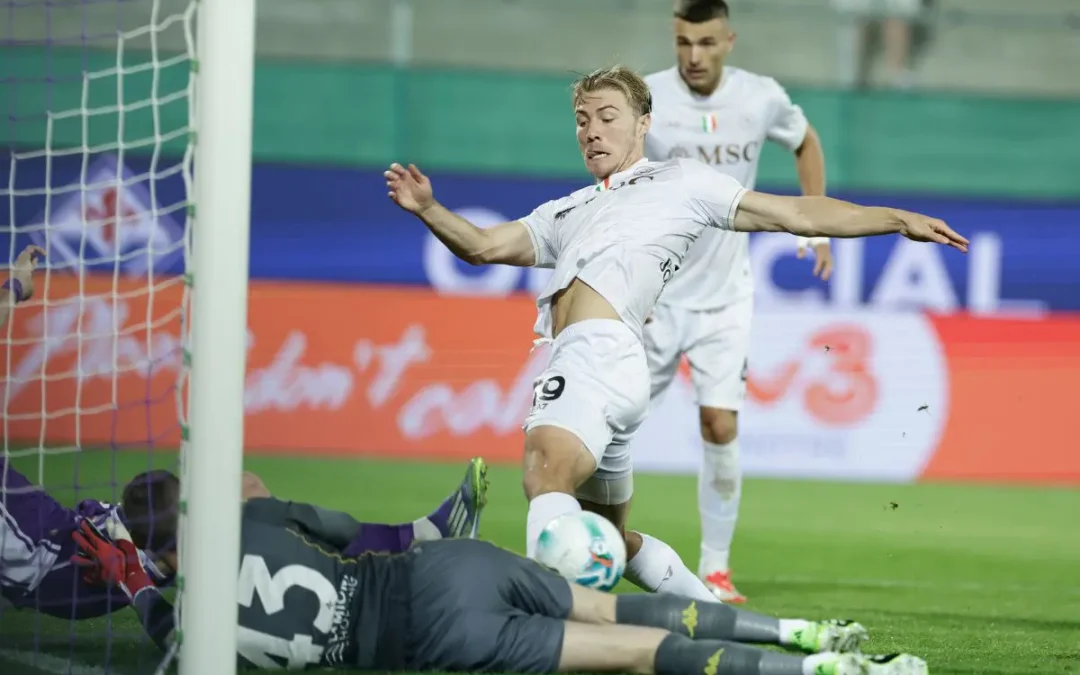 Il Napoli passa al “Franchi”, Fiorentina battuta 3-1