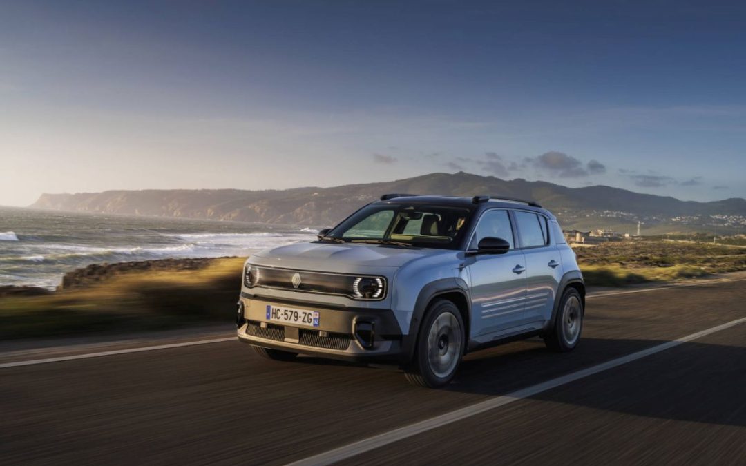 Arriva nelle concessionarie la nuova Renault 4 E-Tech Electric