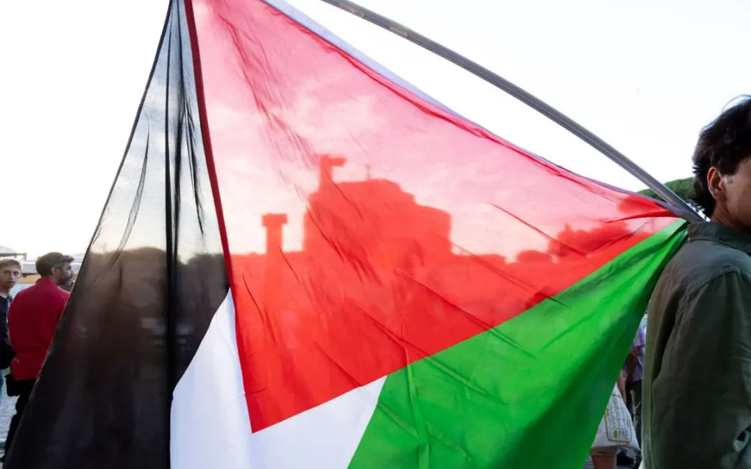 Regno Unito, Canada e Australia riconoscono lo Stato palestinese