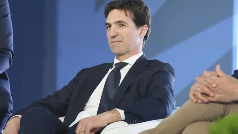 Regionali Marche, per le proiezioni Acquaroli in vantaggio