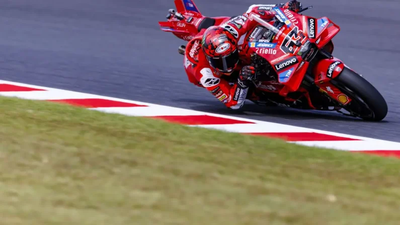 Sorpresa Bagnaia in Giappone, conquista la pole e vince la Sprint