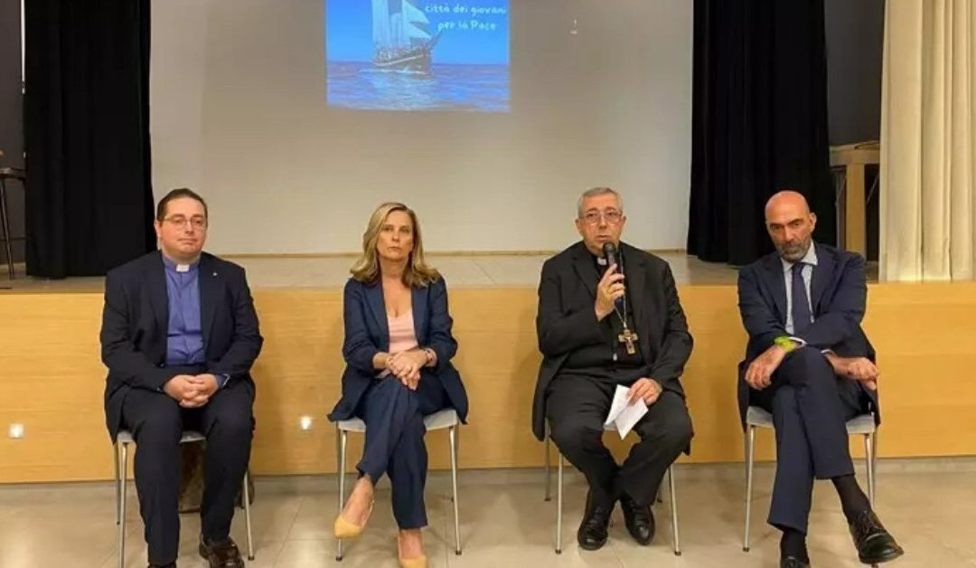 Attesa a Bari la Bel Espoir, prima nave per la pace