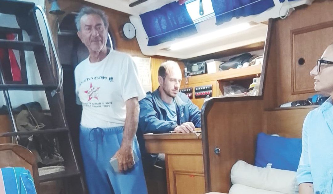 Parte dell’equipaggio della Al – Awda (già Brucaliffo) della Freedom Flotilla Italia, parte della Global Sumud Flotilla in rotta verso Gaza