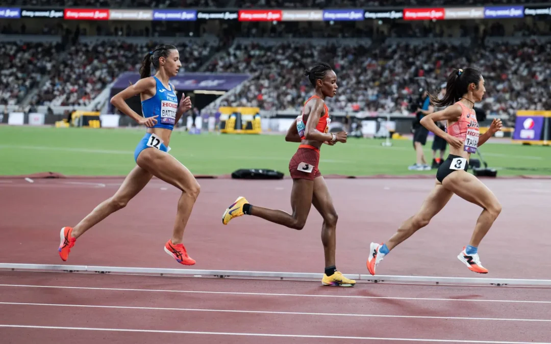 Mondiali atletica, splendida Battocletti: è bronzo nei 5000. Eliminata la staffetta 4X100