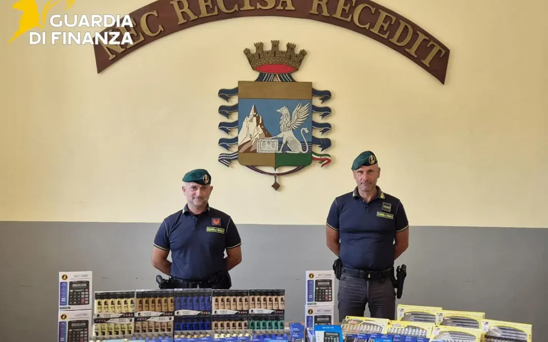 Sequestrati 92 mila articoli scolastici contraffatti nel Napoletano