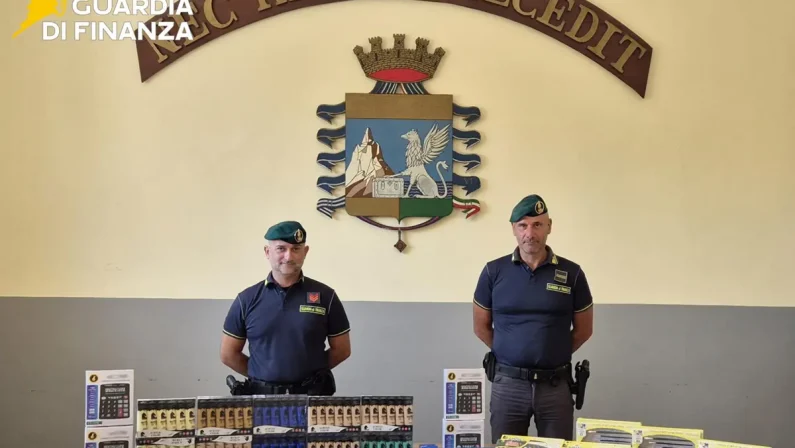 Sequestrati 92 mila articoli scolastici contraffatti nel Napoletano