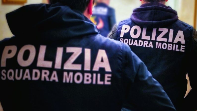Straniero aggredito a Catanzaro, arrestati i vertici calabresi di Forza Nuova