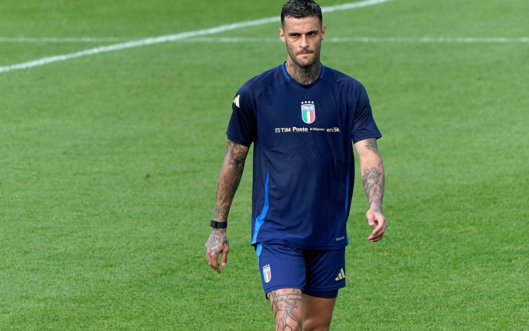 Problema fisico per Scamacca, l’attaccante lascia il ritiro della Nazionale