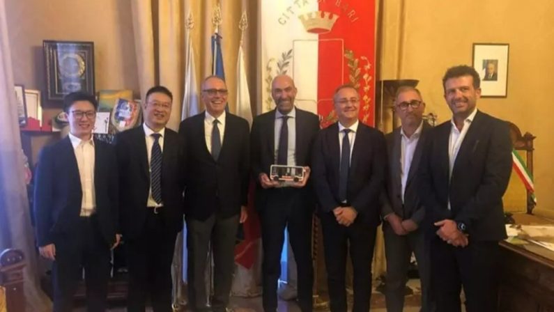 Bari verso la mobilità green: in arrivo 99 nuovi bus elettrici