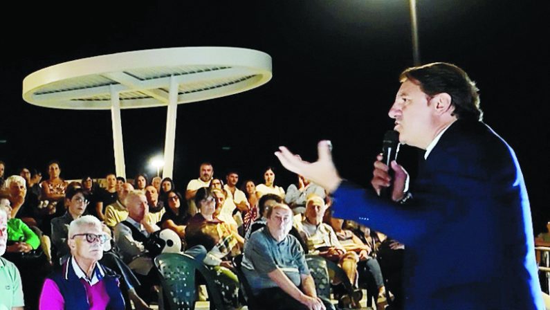 Elezioni in Calabria, Tridico: «No al Ponte»